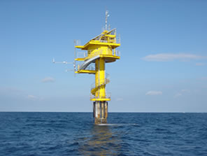 海洋観測塔（京大防災研）